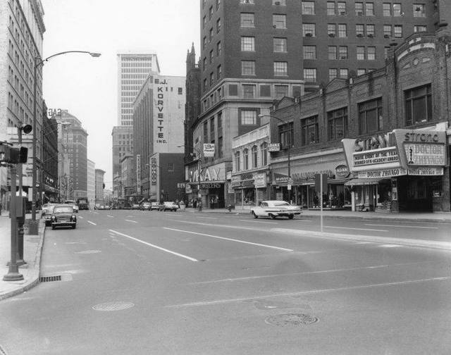 Crisper version of the 1965 photo.