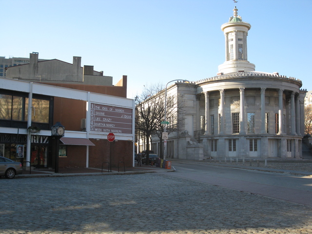 12-18-11 to the right is historic Merchants' Exchange 