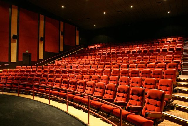 AMC Avenue Forsyth 12