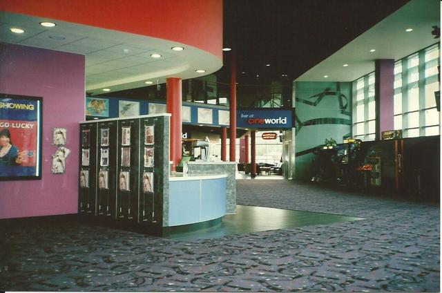 Cineworld Cinema - High Wycombe