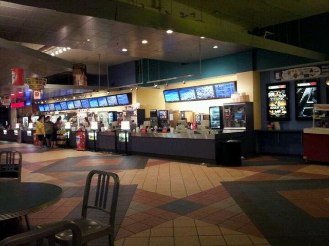 Regal Crossgates Stadium 18 & IMAX