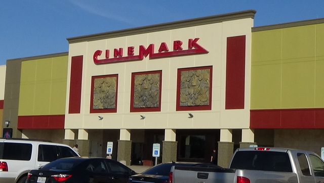 Cinemark 12